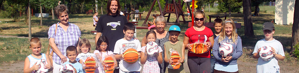 Photo of Gaber Toth and Hungarian Children