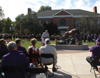 Photo of Bearcat Statue Ceremony